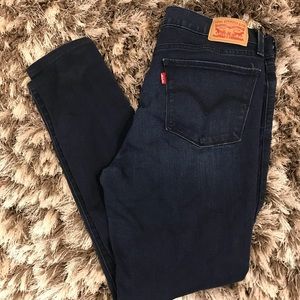 Levi Super Skinny Ankle Cropped Jeans
